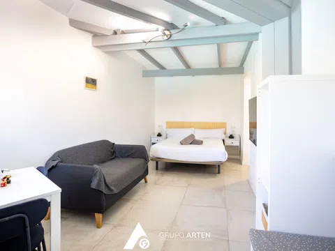 111416116-45